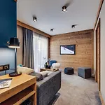 Otel Avancher