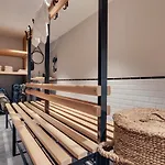Avancher Otel